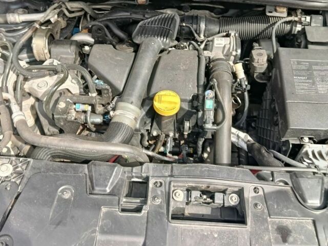 Серый Рено 4, объемом двигателя 1.5 л и пробегом 20 тыс. км за 9000 $, фото 2 на Automoto.ua