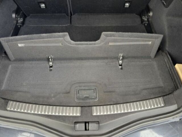 Сірий Рено 4, об'ємом двигуна 1.5 л та пробігом 150 тис. км за 12600 $, фото 10 на Automoto.ua