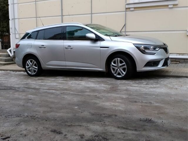 Серый Рено 4, объемом двигателя 1.5 л и пробегом 165 тыс. км за 11800 $, фото 2 на Automoto.ua