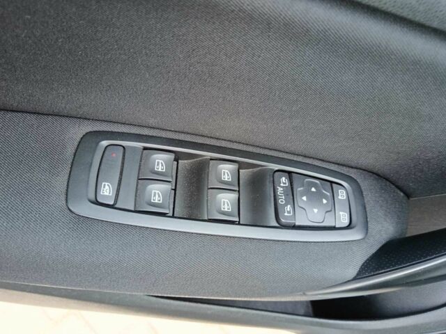 Сірий Рено 4, об'ємом двигуна 1.5 л та пробігом 211 тис. км за 13350 $, фото 22 на Automoto.ua