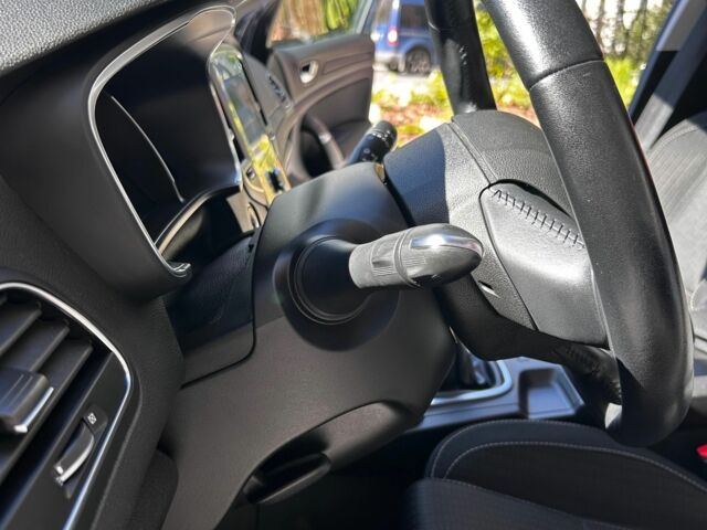 Серый Рено 4, объемом двигателя 1.5 л и пробегом 153 тыс. км за 13300 $, фото 7 на Automoto.ua