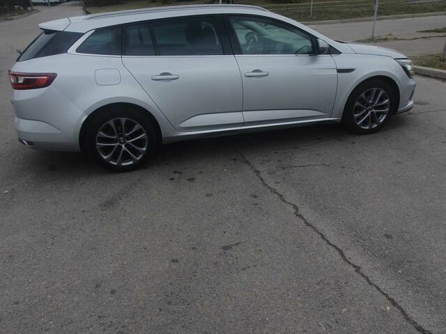 Сірий Рено 4, об'ємом двигуна 1.5 л та пробігом 165 тис. км за 14500 $, фото 3 на Automoto.ua