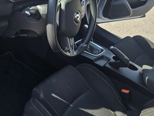 Серый Рено 4, объемом двигателя 1.5 л и пробегом 290 тыс. км за 11700 $, фото 3 на Automoto.ua