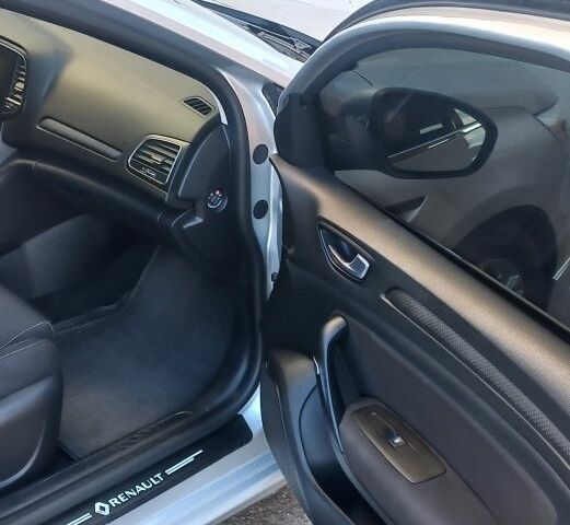Сірий Рено 4, об'ємом двигуна 1.5 л та пробігом 208 тис. км за 12523 $, фото 15 на Automoto.ua