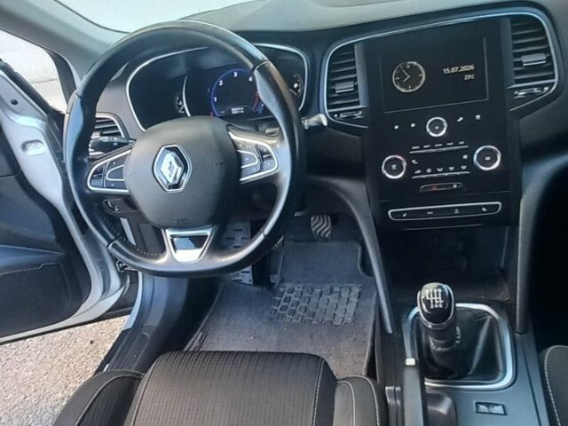 Сірий Рено 4, об'ємом двигуна 1.5 л та пробігом 208 тис. км за 12523 $, фото 8 на Automoto.ua