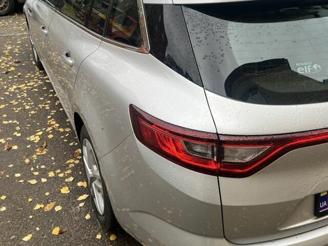 Сірий Рено 4, об'ємом двигуна 1.5 л та пробігом 138 тис. км за 14499 $, фото 9 на Automoto.ua