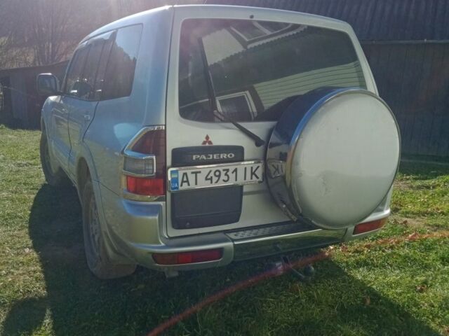 Сірий Рено 4, об'ємом двигуна 3 л та пробігом 3 тис. км за 7300 $, фото 4 на Automoto.ua