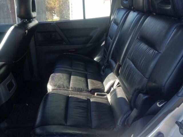 Сірий Рено 4, об'ємом двигуна 3 л та пробігом 3 тис. км за 7300 $, фото 6 на Automoto.ua