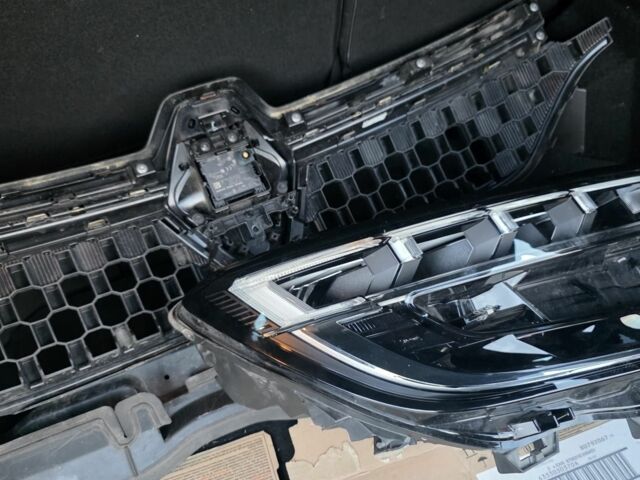 Сірий Рено 4, об'ємом двигуна 0 л та пробігом 19 тис. км за 12258 $, фото 14 на Automoto.ua