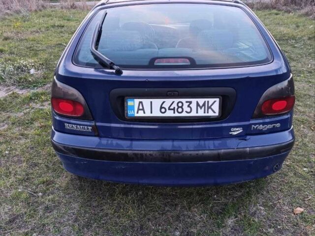 Синий Рено 4, объемом двигателя 2 л и пробегом 306 тыс. км за 1400 $, фото 2 на Automoto.ua