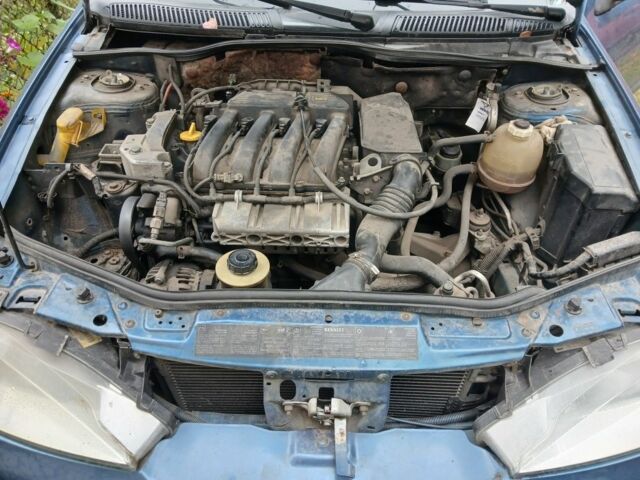 Синій Рено 4, об'ємом двигуна 0 л та пробігом 16 тис. км за 1799 $, фото 2 на Automoto.ua