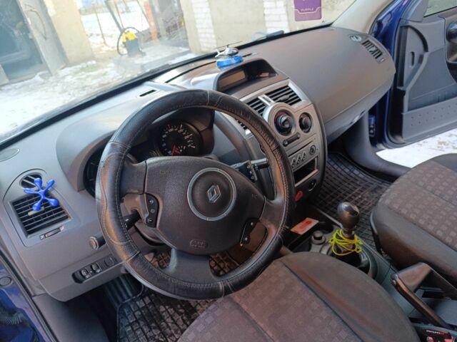 Синій Рено 4, об'ємом двигуна 1.5 л та пробігом 320 тис. км за 4550 $, фото 14 на Automoto.ua