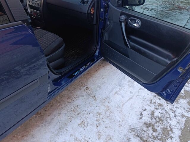 Синій Рено 4, об'ємом двигуна 1.5 л та пробігом 320 тис. км за 4550 $, фото 19 на Automoto.ua