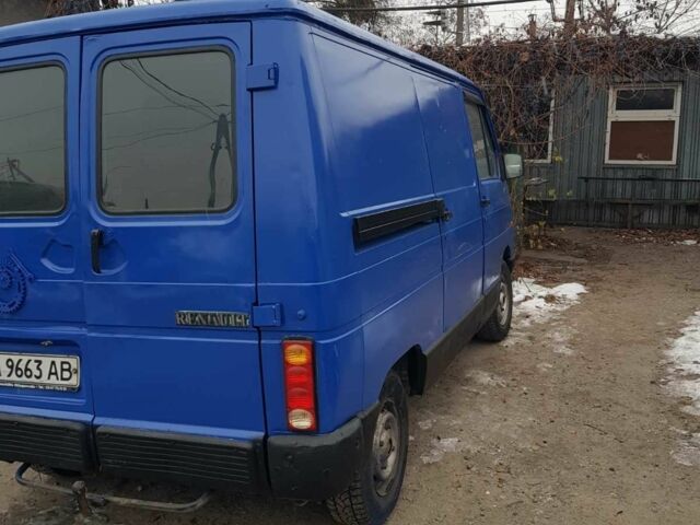 Синій Рено 4, об'ємом двигуна 2 л та пробігом 375 тис. км за 1300 $, фото 1 на Automoto.ua