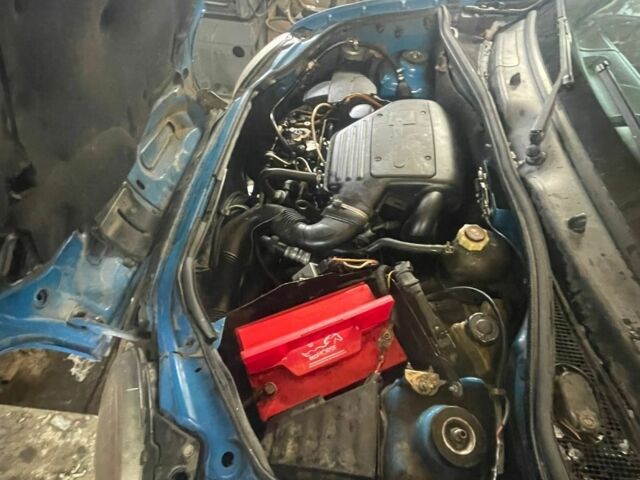 Синій Рено 4, об'ємом двигуна 0 л та пробігом 250 тис. км за 1650 $, фото 2 на Automoto.ua