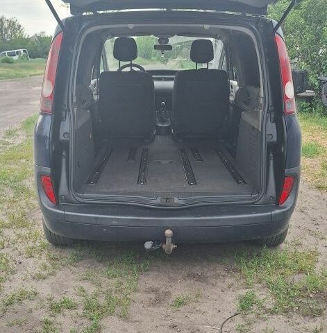 Синий Рено 4, объемом двигателя 1.9 л и пробегом 317 тыс. км за 7000 $, фото 4 на Automoto.ua