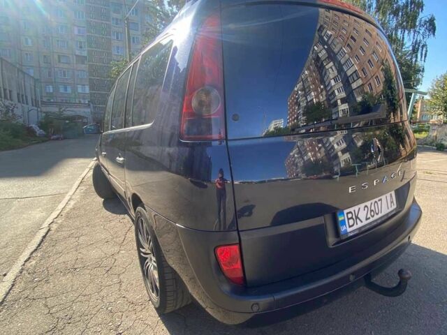 Синий Рено 4, объемом двигателя 2.2 л и пробегом 350 тыс. км за 2836 $, фото 11 на Automoto.ua