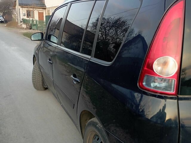 Синий Рено 4, объемом двигателя 2 л и пробегом 330 тыс. км за 4600 $, фото 2 на Automoto.ua