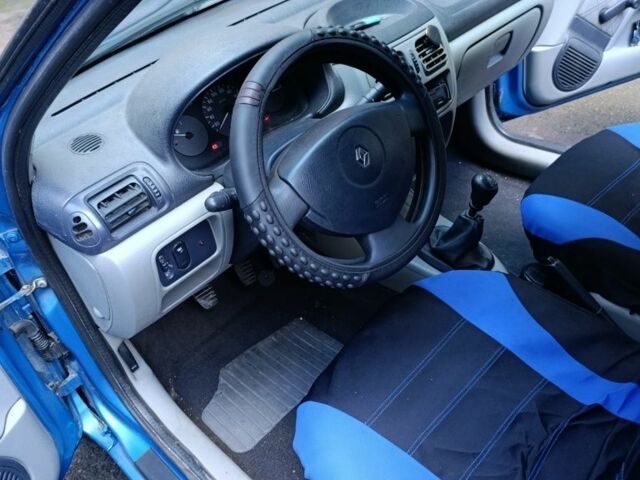 Синій Рено 4, об'ємом двигуна 1.4 л та пробігом 320 тис. км за 2500 $, фото 1 на Automoto.ua
