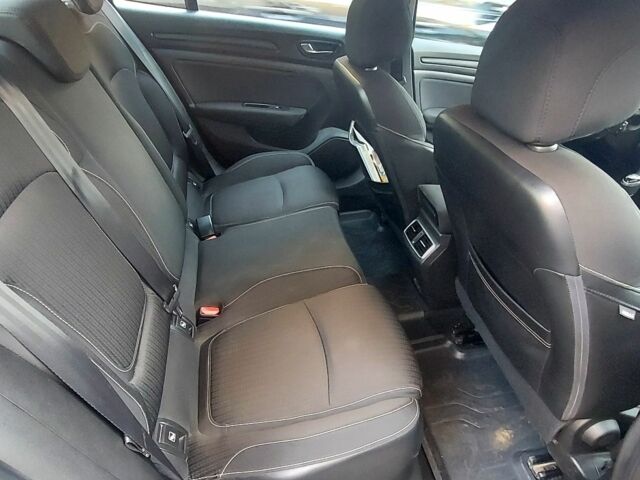 Синий Рено 4, объемом двигателя 1.6 л и пробегом 161 тыс. км за 13200 $, фото 8 на Automoto.ua