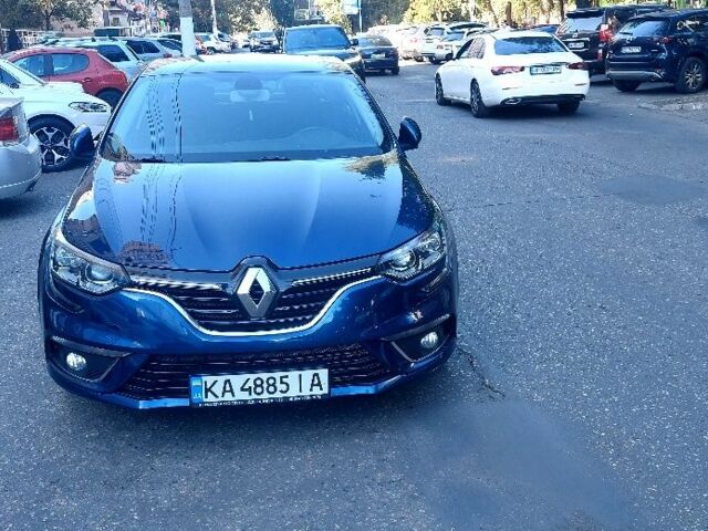 Синий Рено 4, объемом двигателя 1.6 л и пробегом 161 тыс. км за 13200 $, фото 1 на Automoto.ua