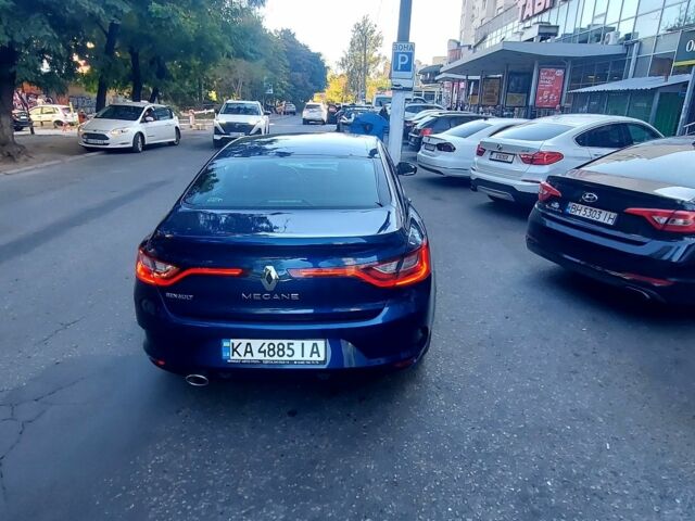 Синий Рено 4, объемом двигателя 1.6 л и пробегом 161 тыс. км за 13200 $, фото 3 на Automoto.ua