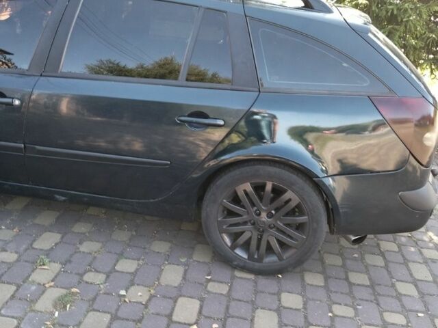 Синий Рено 4, объемом двигателя 1.9 л и пробегом 420 тыс. км за 3200 $, фото 5 на Automoto.ua