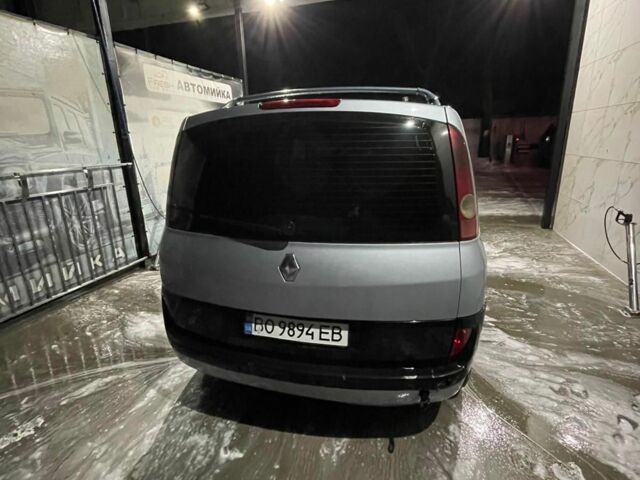 Синій Рено 4, об'ємом двигуна 2.2 л та пробігом 217 тис. км за 2400 $, фото 2 на Automoto.ua