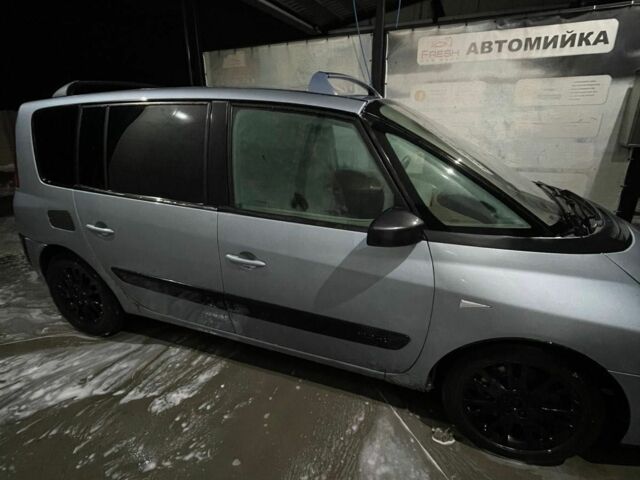 Синій Рено 4, об'ємом двигуна 2.2 л та пробігом 217 тис. км за 2400 $, фото 3 на Automoto.ua