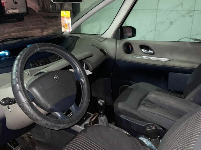 Синій Рено 4, об'ємом двигуна 2.2 л та пробігом 217 тис. км за 2400 $, фото 10 на Automoto.ua