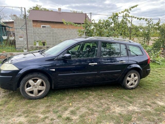 Синий Рено 4, объемом двигателя 1.6 л и пробегом 208 тыс. км за 5400 $, фото 3 на Automoto.ua