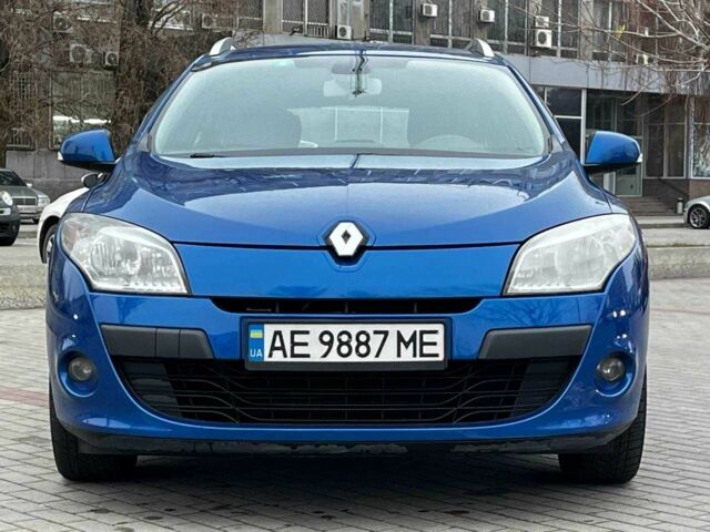 Синий Рено 4, объемом двигателя 1.5 л и пробегом 296 тыс. км за 7700 $, фото 5 на Automoto.ua