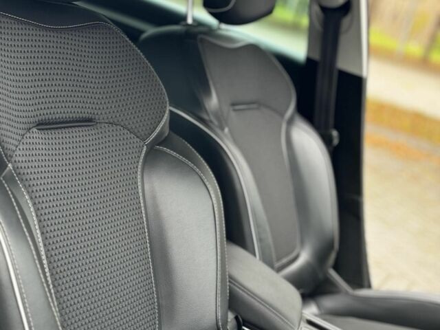 Синий Рено 4, объемом двигателя 0 л и пробегом 217 тыс. км за 13500 $, фото 16 на Automoto.ua