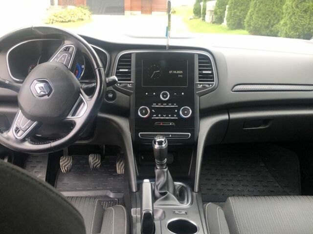 Синий Рено 4, объемом двигателя 1.5 л и пробегом 164 тыс. км за 11900 $, фото 7 на Automoto.ua