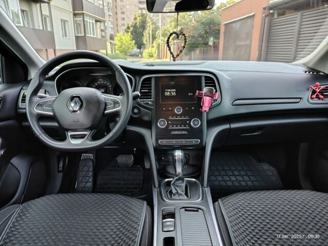 Синій Рено 4, об'ємом двигуна 0 л та пробігом 98 тис. км за 13600 $, фото 4 на Automoto.ua