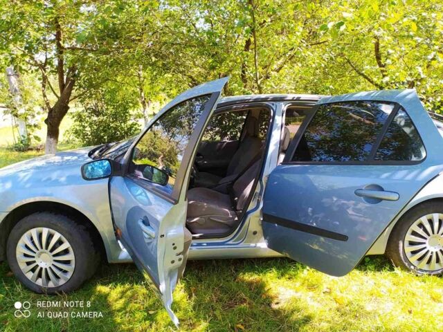 Синий Рено 4, объемом двигателя 1.8 л и пробегом 275 тыс. км за 3600 $, фото 15 на Automoto.ua