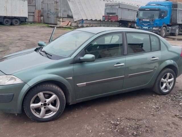 Зеленый Рено 4, объемом двигателя 2 л и пробегом 350 тыс. км за 4600 $, фото 4 на Automoto.ua