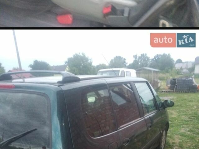 Зеленый Рено 4, объемом двигателя 2 л и пробегом 370 тыс. км за 3400 $, фото 2 на Automoto.ua