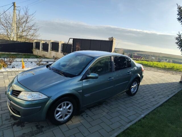 Зеленый Рено 4, объемом двигателя 1.4 л и пробегом 180 тыс. км за 4199 $, фото 2 на Automoto.ua