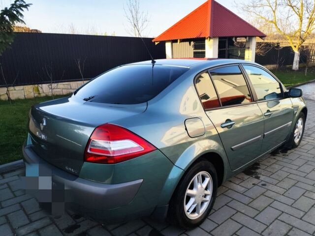 Зеленый Рено 4, объемом двигателя 1.4 л и пробегом 180 тыс. км за 4199 $, фото 4 на Automoto.ua