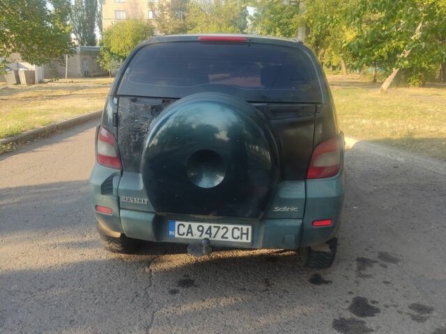 Зеленый Рено 4, объемом двигателя 2 л и пробегом 270 тыс. км за 1200 $, фото 4 на Automoto.ua