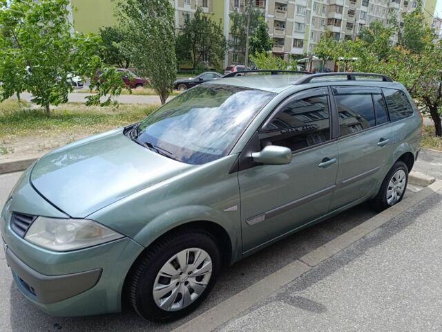 Зеленый Рено 4, объемом двигателя 1.6 л и пробегом 245 тыс. км за 215000 $, фото 4 на Automoto.ua