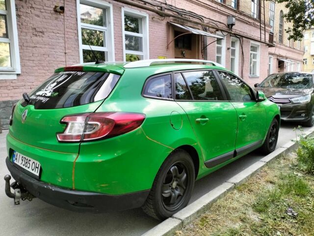 Зеленый Рено 4, объемом двигателя 1.5 л и пробегом 330 тыс. км за 6700 $, фото 2 на Automoto.ua