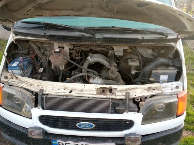 Білий Рено 5, об'ємом двигуна 2.5 л та пробігом 500 тис. км за 3000 $, фото 7 на Automoto.ua