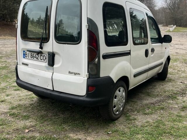 Белый Рено 5, объемом двигателя 1.9 л и пробегом 200 тыс. км за 2600 $, фото 2 на Automoto.ua