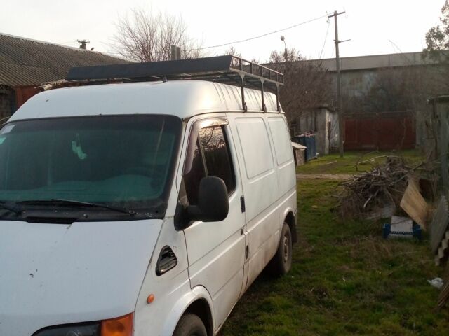 Білий Рено 5, об'ємом двигуна 2.5 л та пробігом 500 тис. км за 3000 $, фото 1 на Automoto.ua