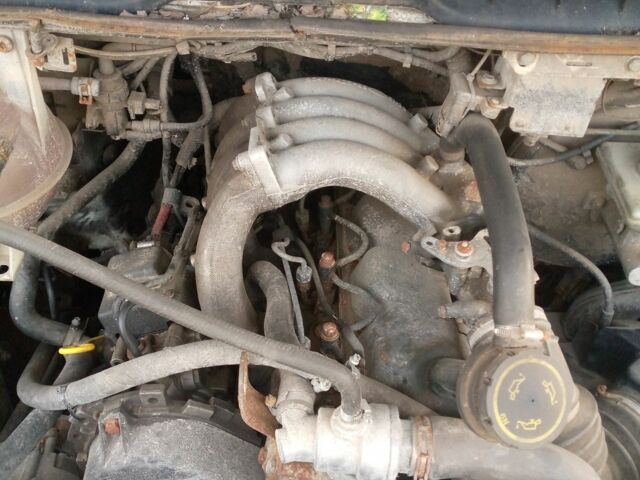 Білий Рено 5, об'ємом двигуна 2.5 л та пробігом 500 тис. км за 3000 $, фото 5 на Automoto.ua