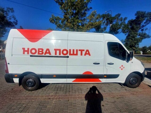 Белый Рено 5, объемом двигателя 2.3 л и пробегом 220 тыс. км за 14700 $, фото 4 на Automoto.ua