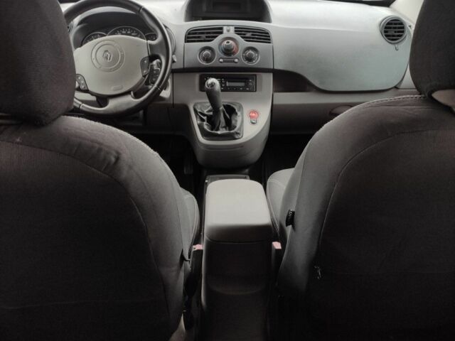 Білий Рено 5, об'ємом двигуна 1.5 л та пробігом 213 тис. км за 6500 $, фото 4 на Automoto.ua