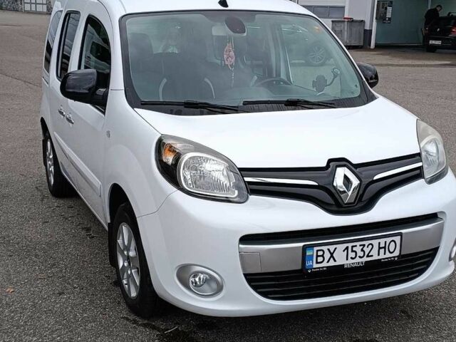 Белый Рено 5, объемом двигателя 1.5 л и пробегом 195 тыс. км за 9872 $, фото 4 на Automoto.ua